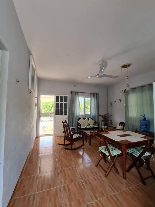 Casa Perla Marina, Pequena Casa Frente A La Playa. Διαμέρισμα El Cuyo Εξωτερικό φωτογραφία